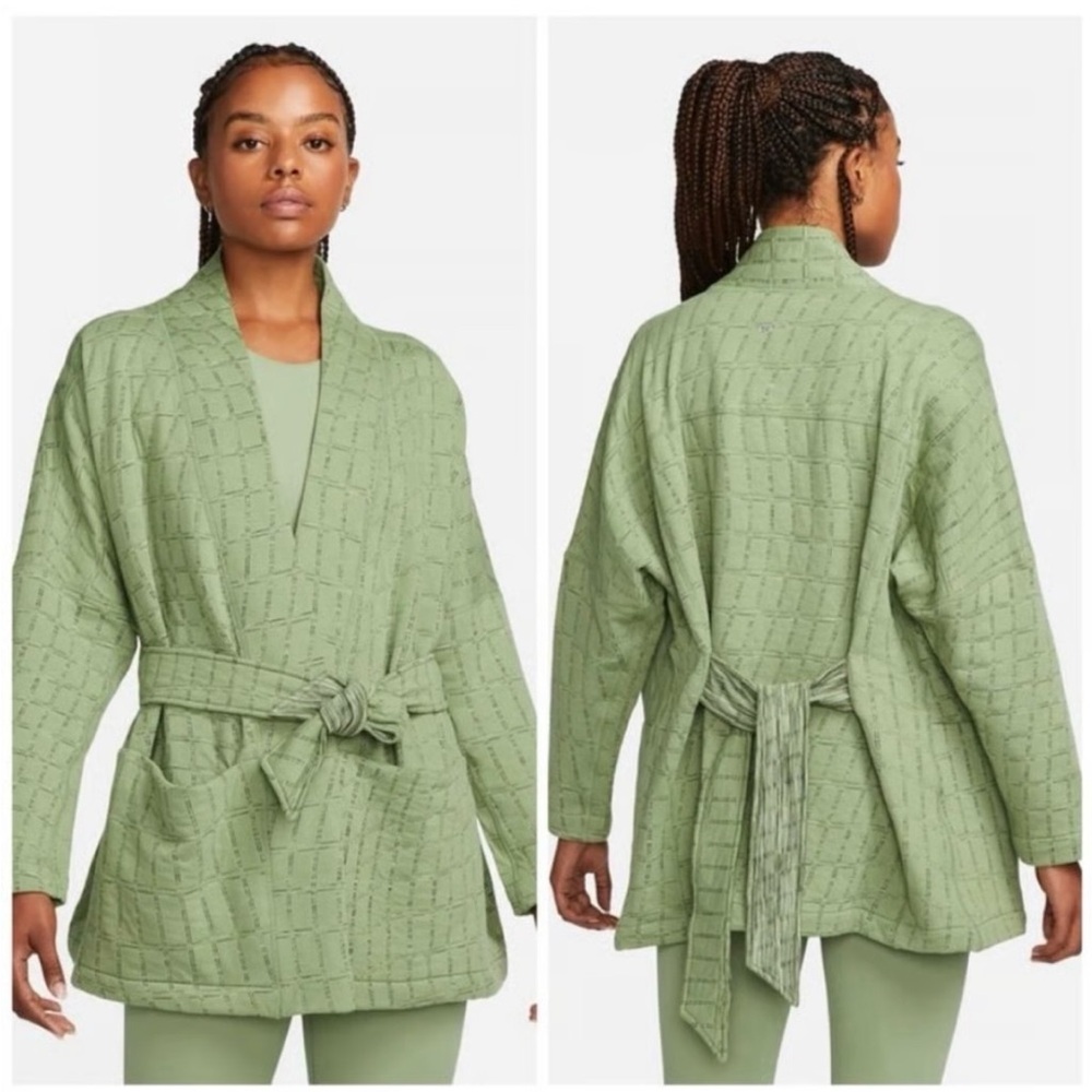 Nike Yoga Green Textured Kimono Jacket